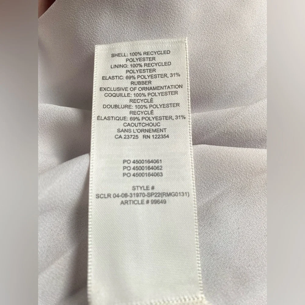 New Aritzia Wilfred Grace Smocked square-neck midi dress - Picture 9 of 13